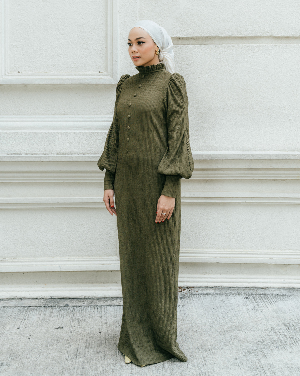 XANDRA DRESS IN OLIVE GREEN