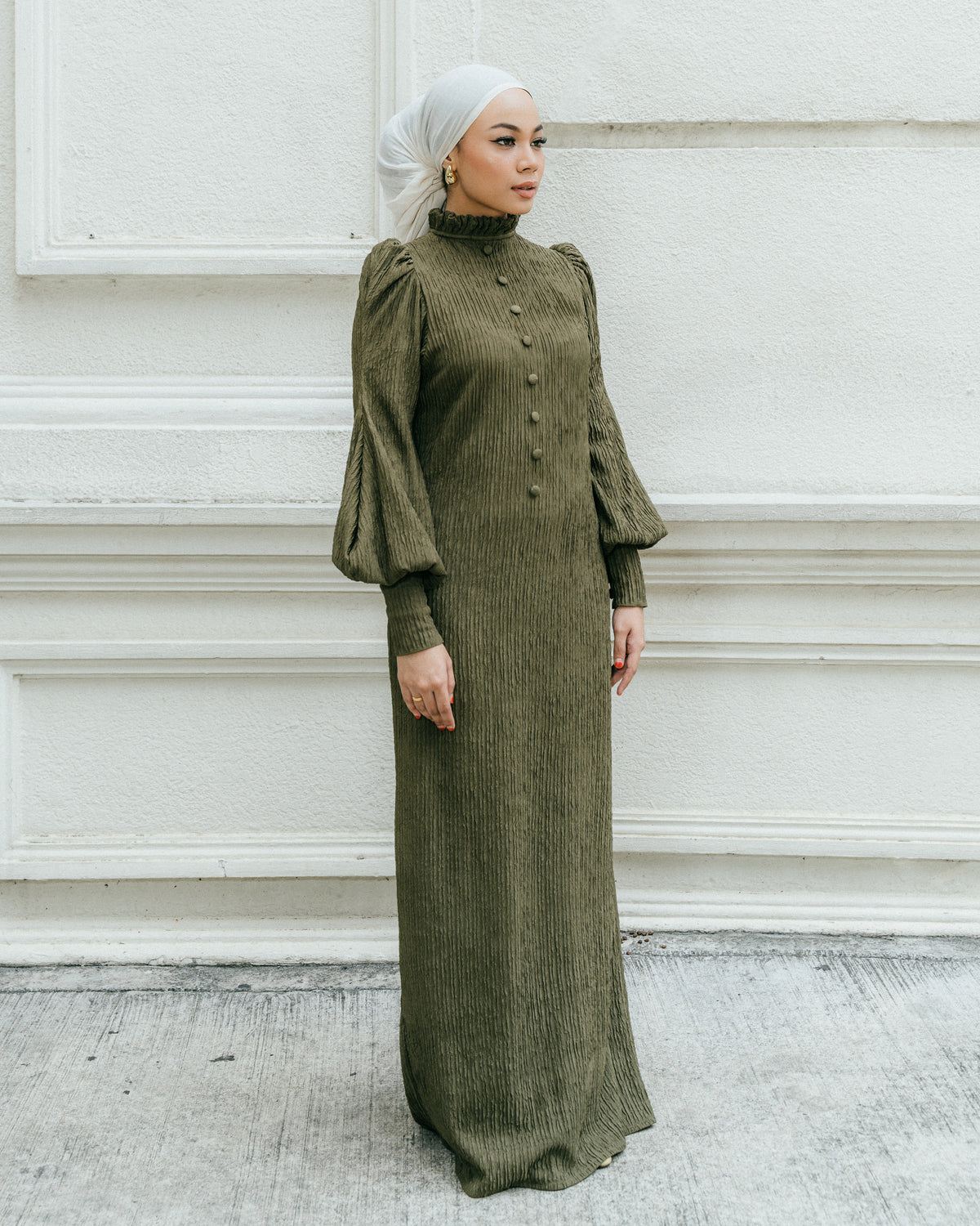 XANDRA DRESS IN OLIVE GREEN